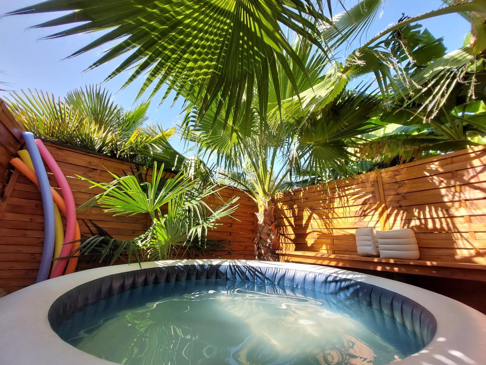 Bed and Breakfast L'Oazis Malissard Esterno foto